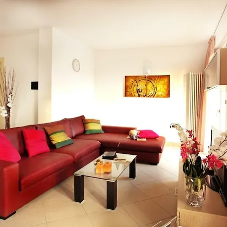 Apartment Griante No 1